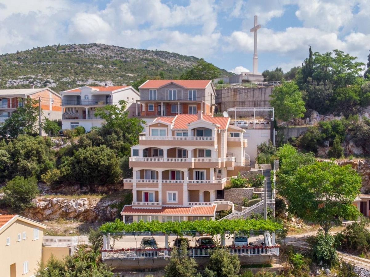 Apartments Bona Neum Eksteriør bilde